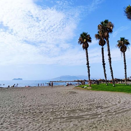 Apartamento El Dorado Cerca Del Mar Málaga Esterno foto
