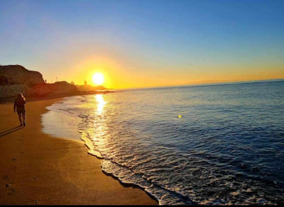 Apartamento El Dorado Cerca Del Mar Málaga Esterno foto